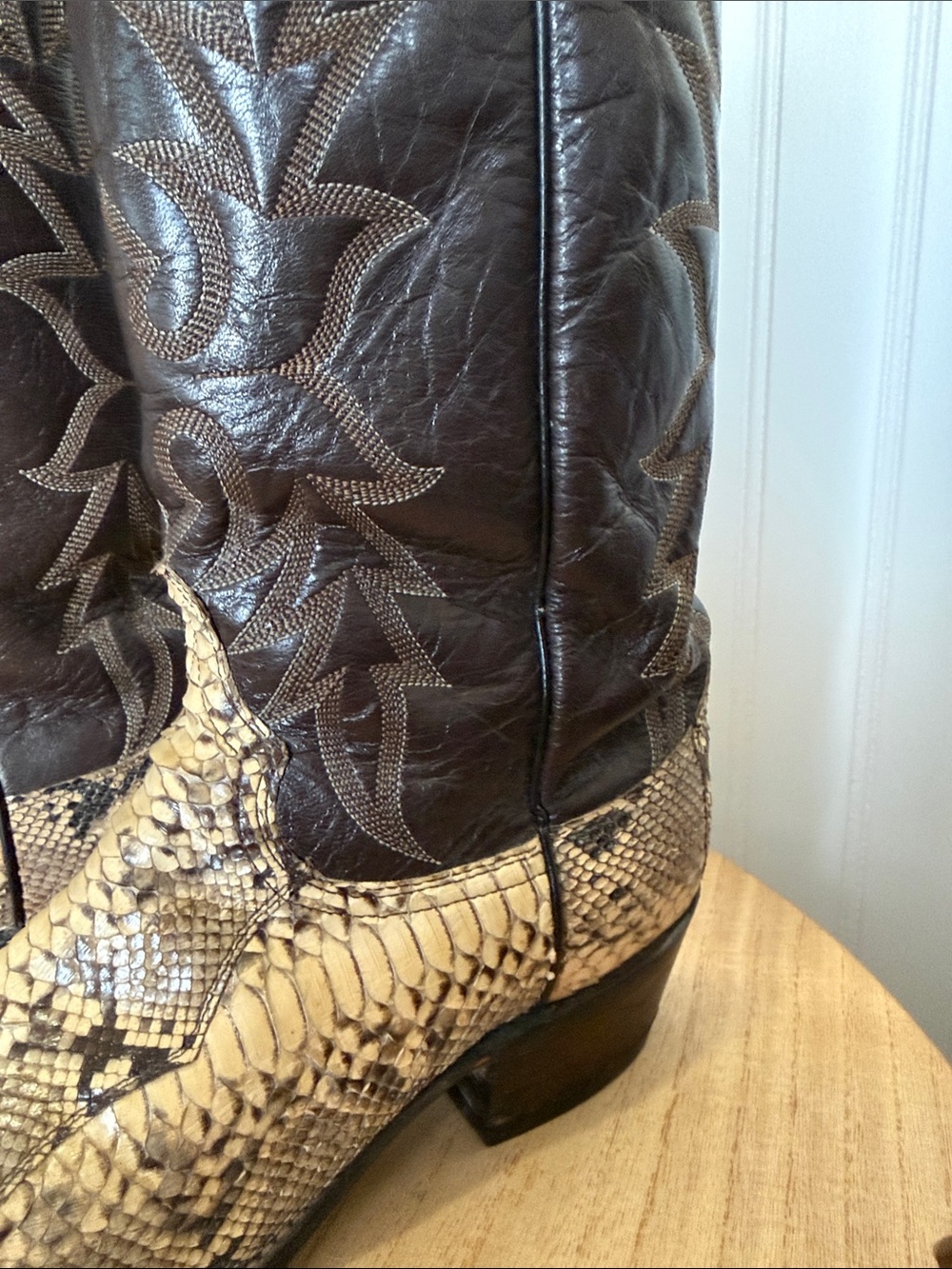 Dan Post  Brown Leather python  Snakeskin Western Boots 9 1/2 extra wide - Picture 6 of 12